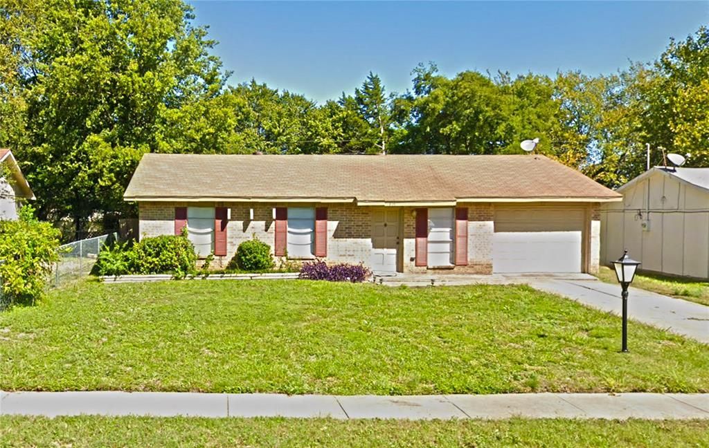 127 Cooper Street, Cedar Hill, TX 75104 Main Photo