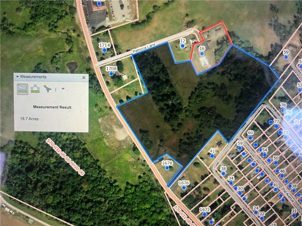 1686 Smith Twp State Rd, Burgettstown, PA 15921