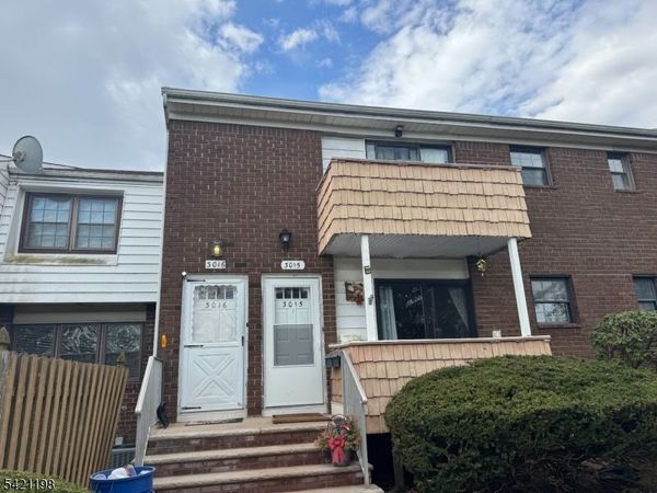 3016 Cromwell Ct, Hillsborough, NJ 08844