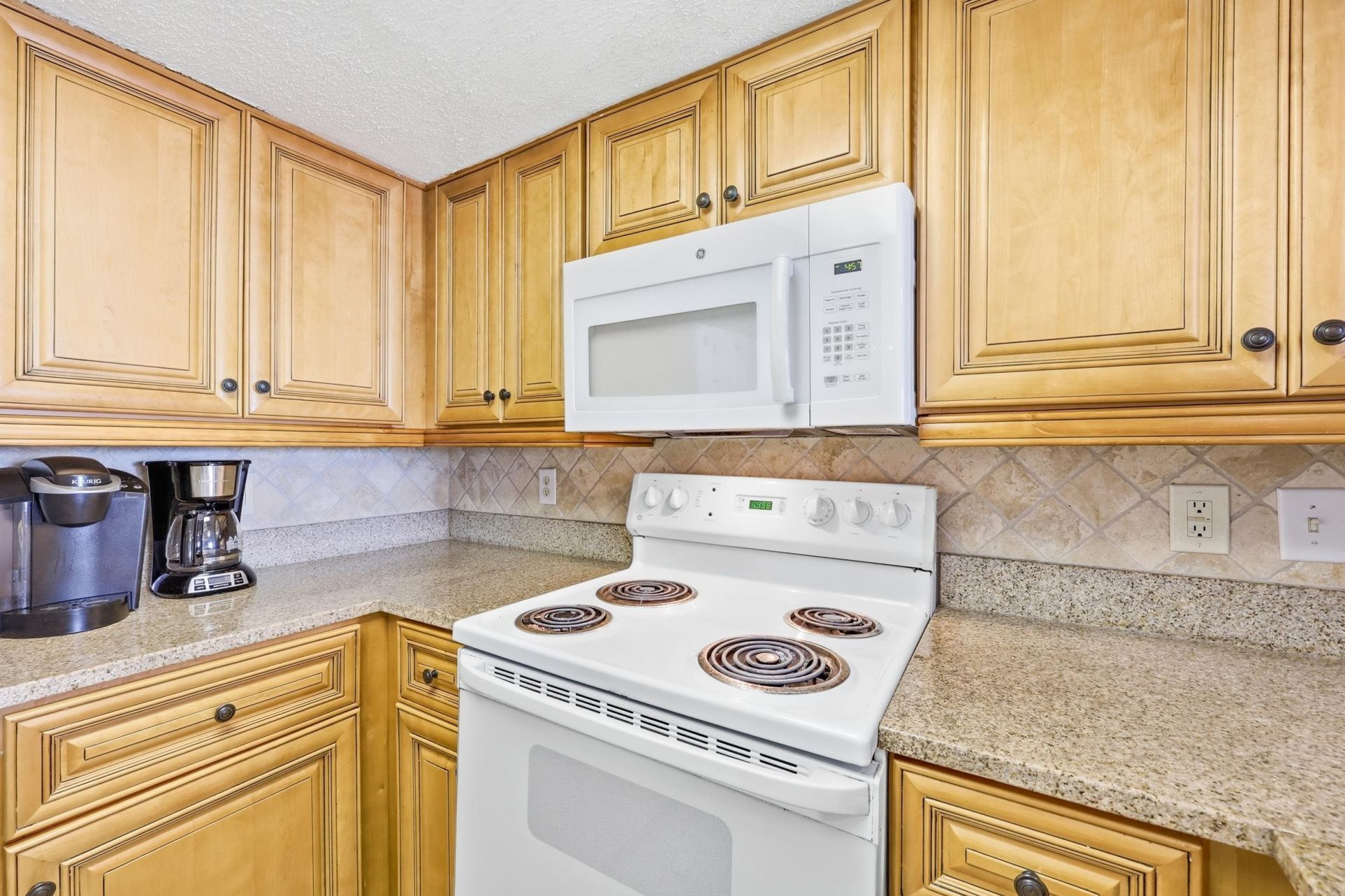 7100 N Ocean Blvd. Photo 12