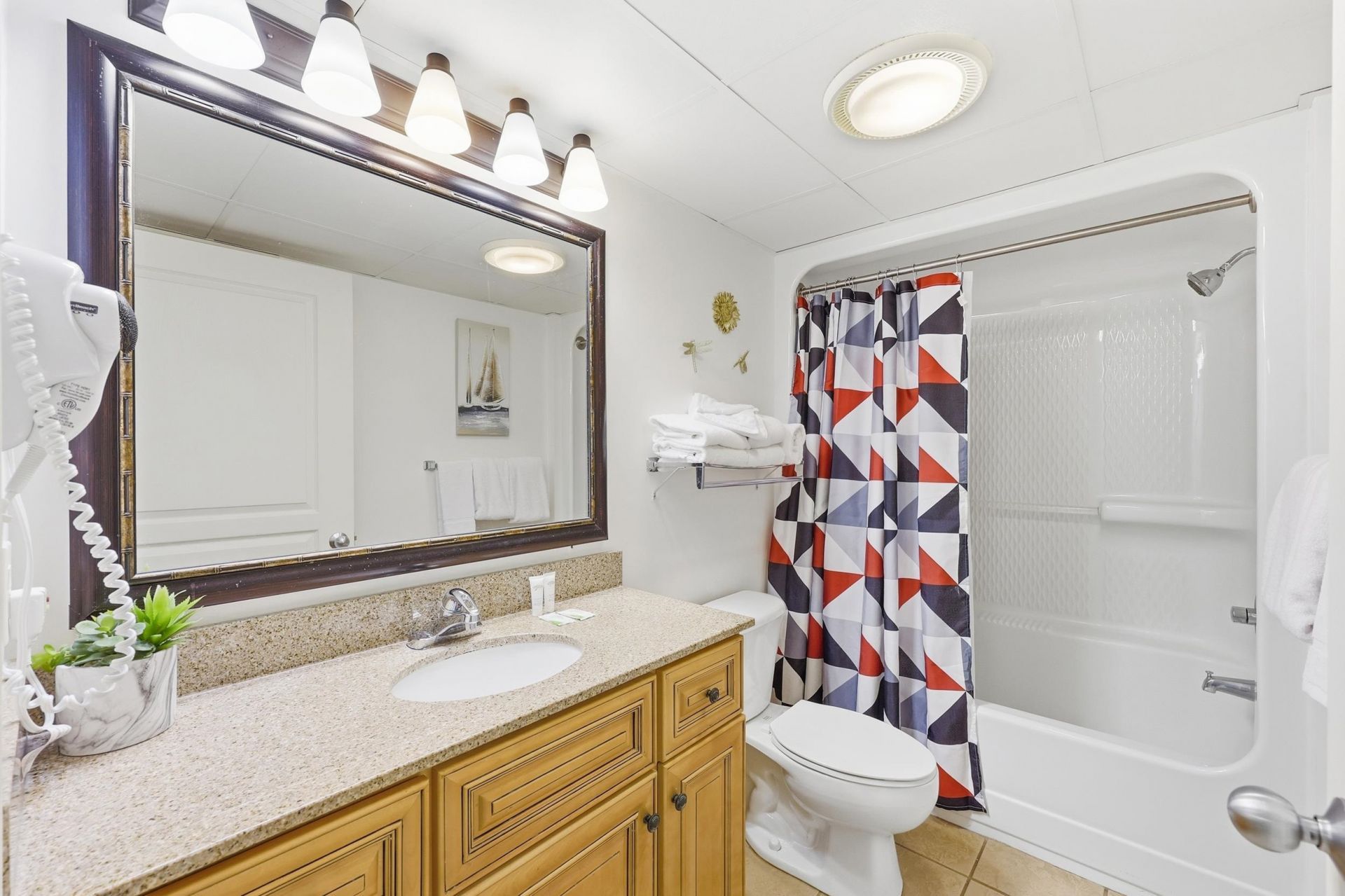 7100 N Ocean Blvd. Photo 9