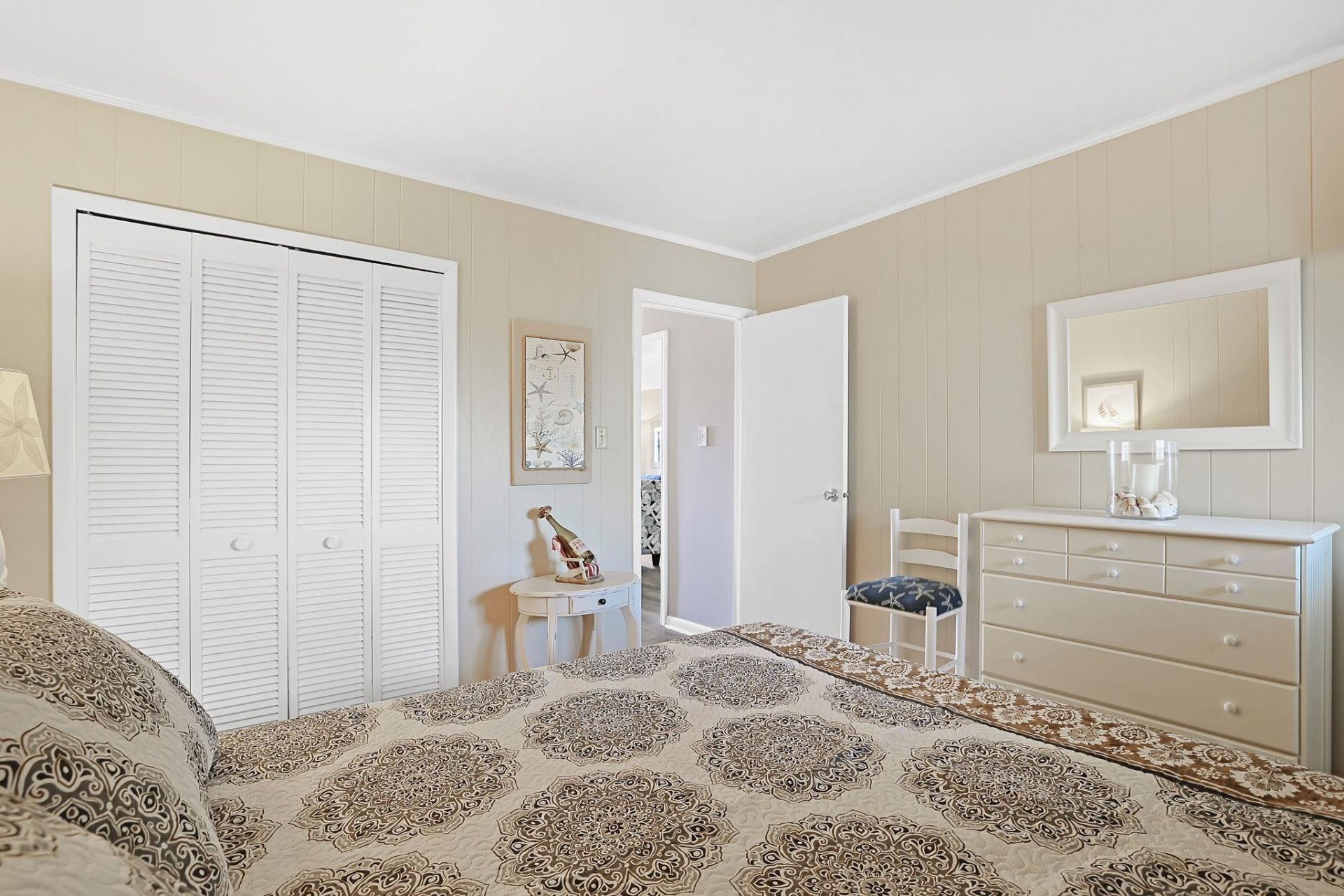 9501 Shore Dr.  Photo 16