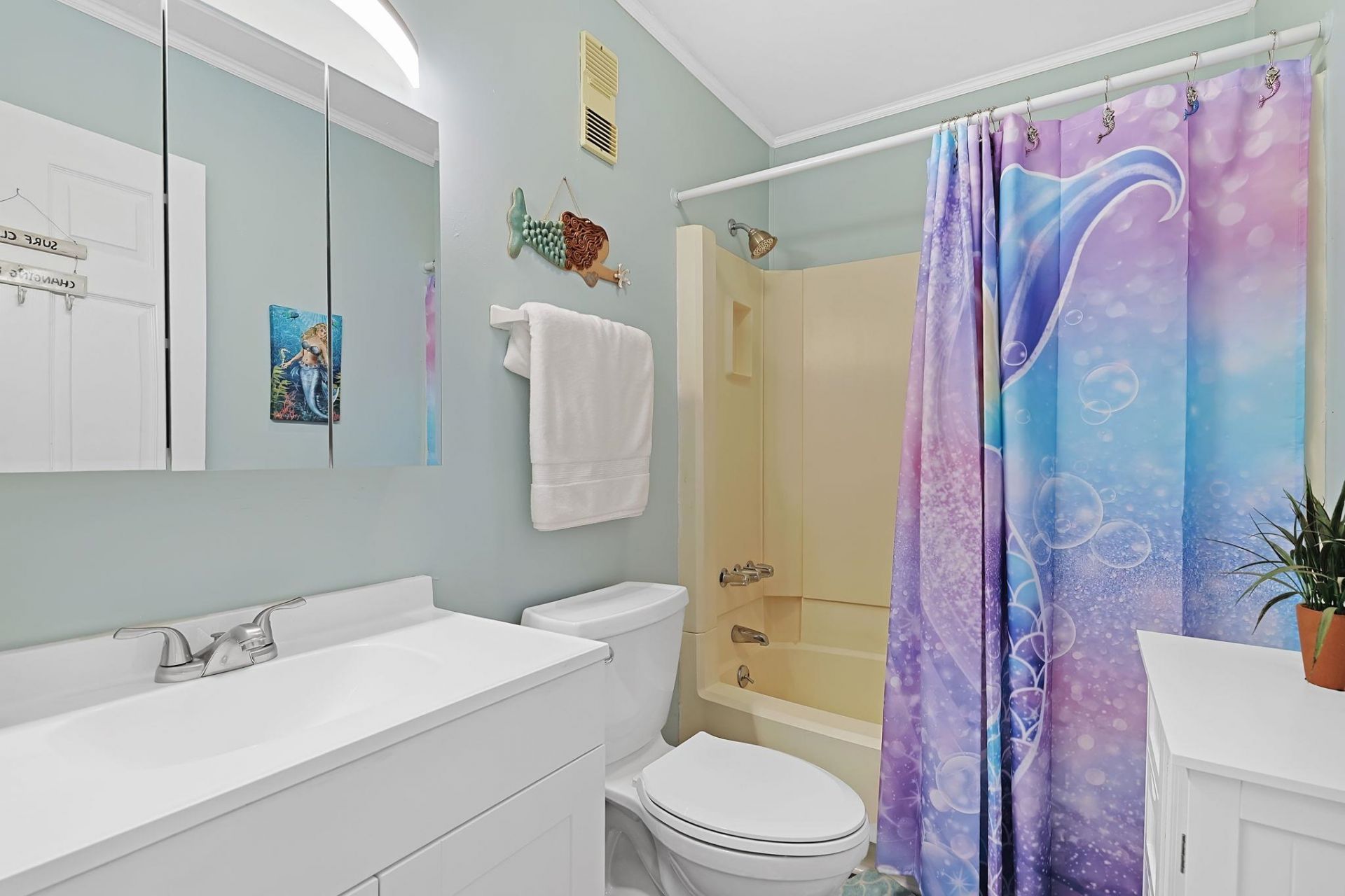 9501 Shore Dr.  Photo 17