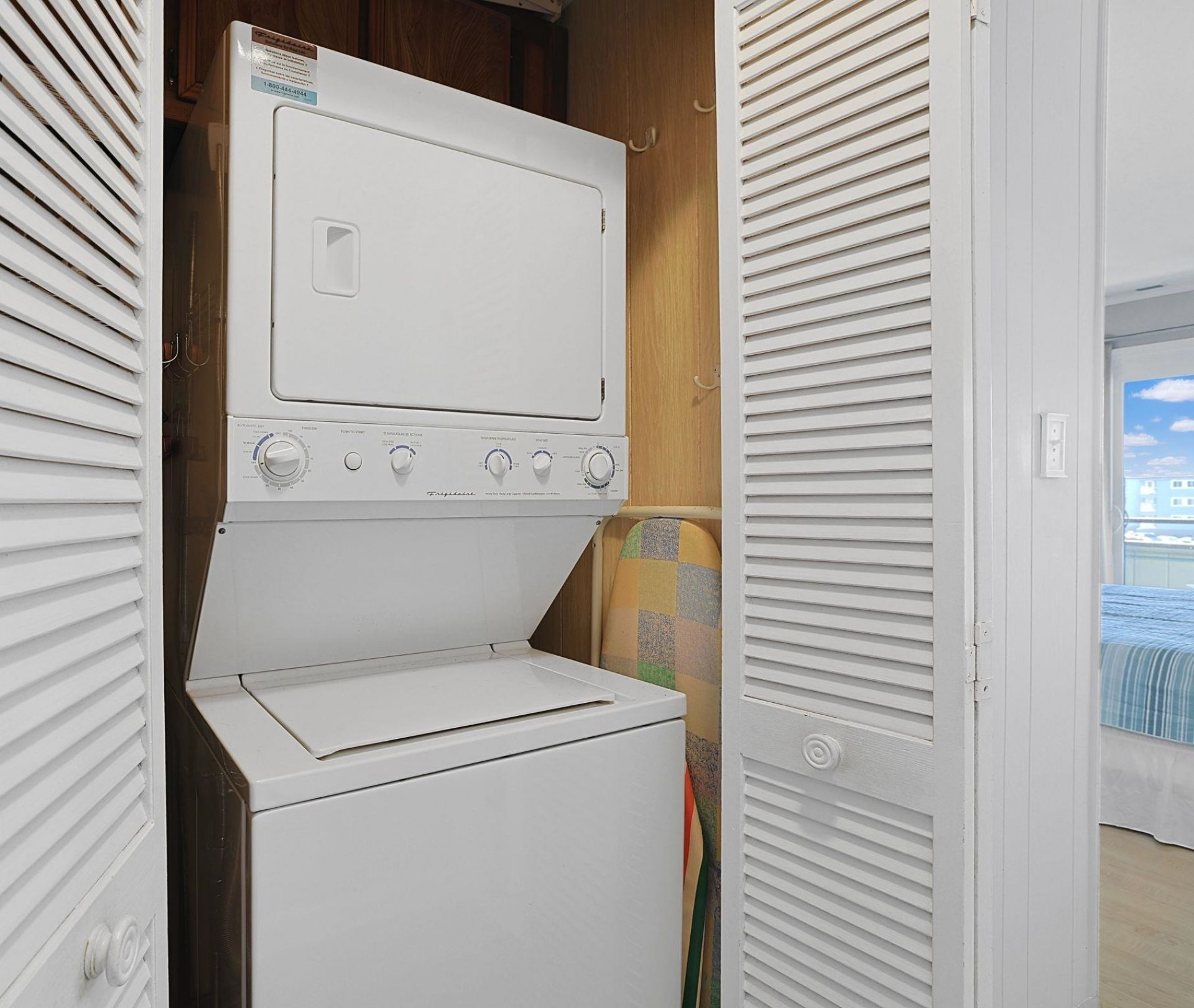 9501 Shore Dr.  Photo 18