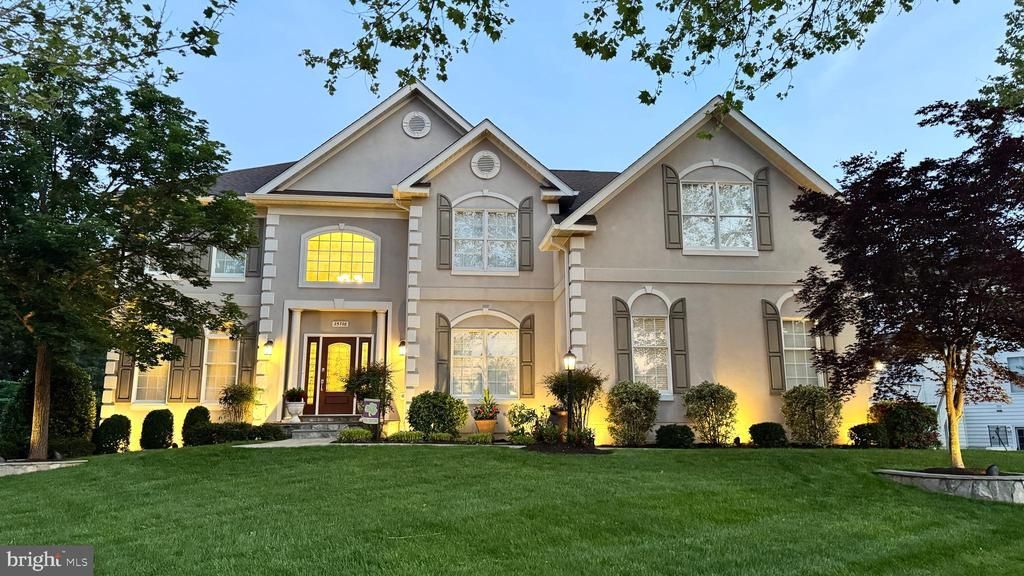 25708 HOWERTON DRIVE, CHANTILLY, VA 20152