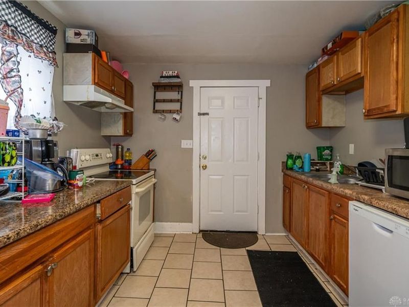 1743 Gellenbeck Street, Cincinnati, OH 45205 Photo 8