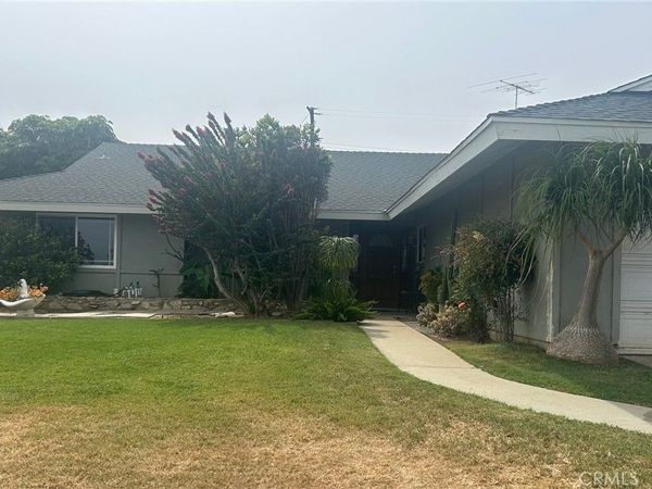 5210 Dresden Place, Riverside, CA 92505