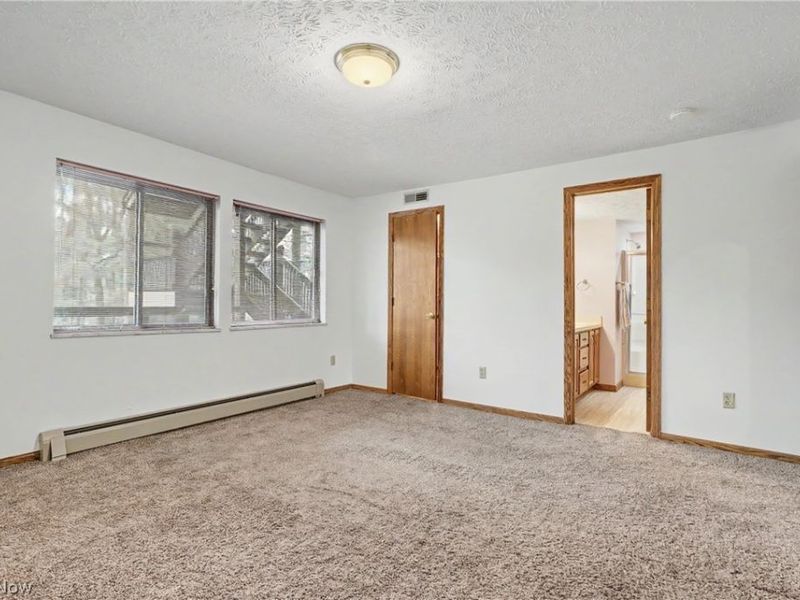 2197 Pinebrook Trail, Cuyahoga Falls, OH 44223 Photo 21