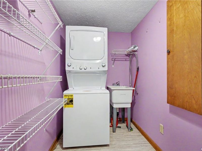 2197 Pinebrook Trail, Cuyahoga Falls, OH 44223 Photo 22