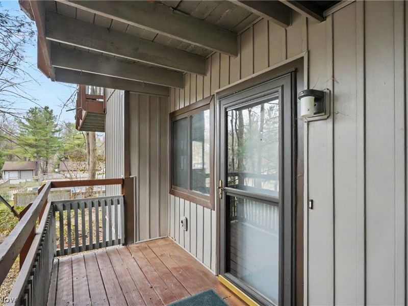 2197 Pinebrook Trail, Cuyahoga Falls, OH 44223 Photo 42