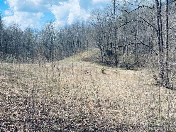 5 Brasstown Road, Cullowhee, NC 28723