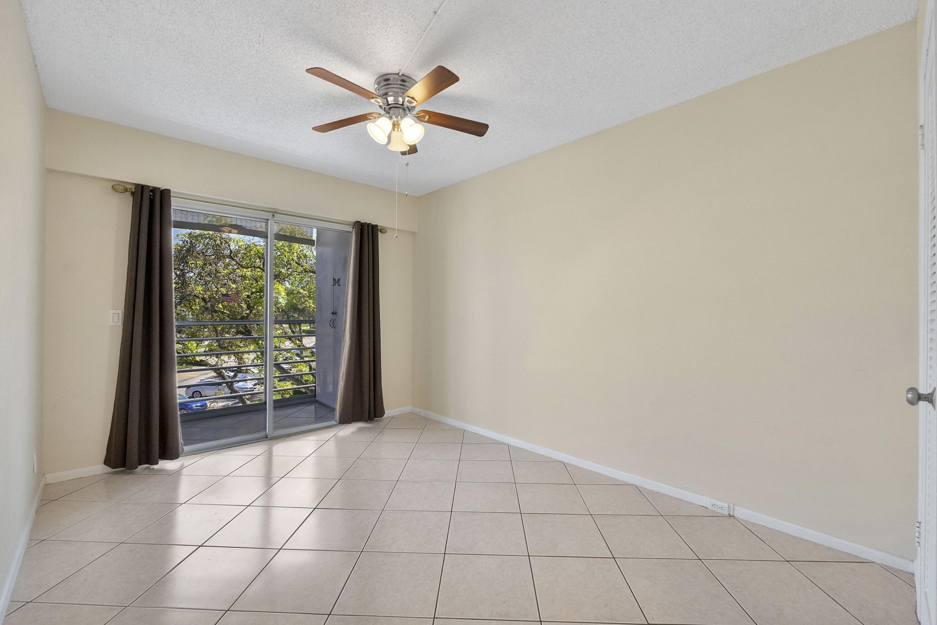 281 Fanshaw G, Boca Raton, FL 33434 Photo