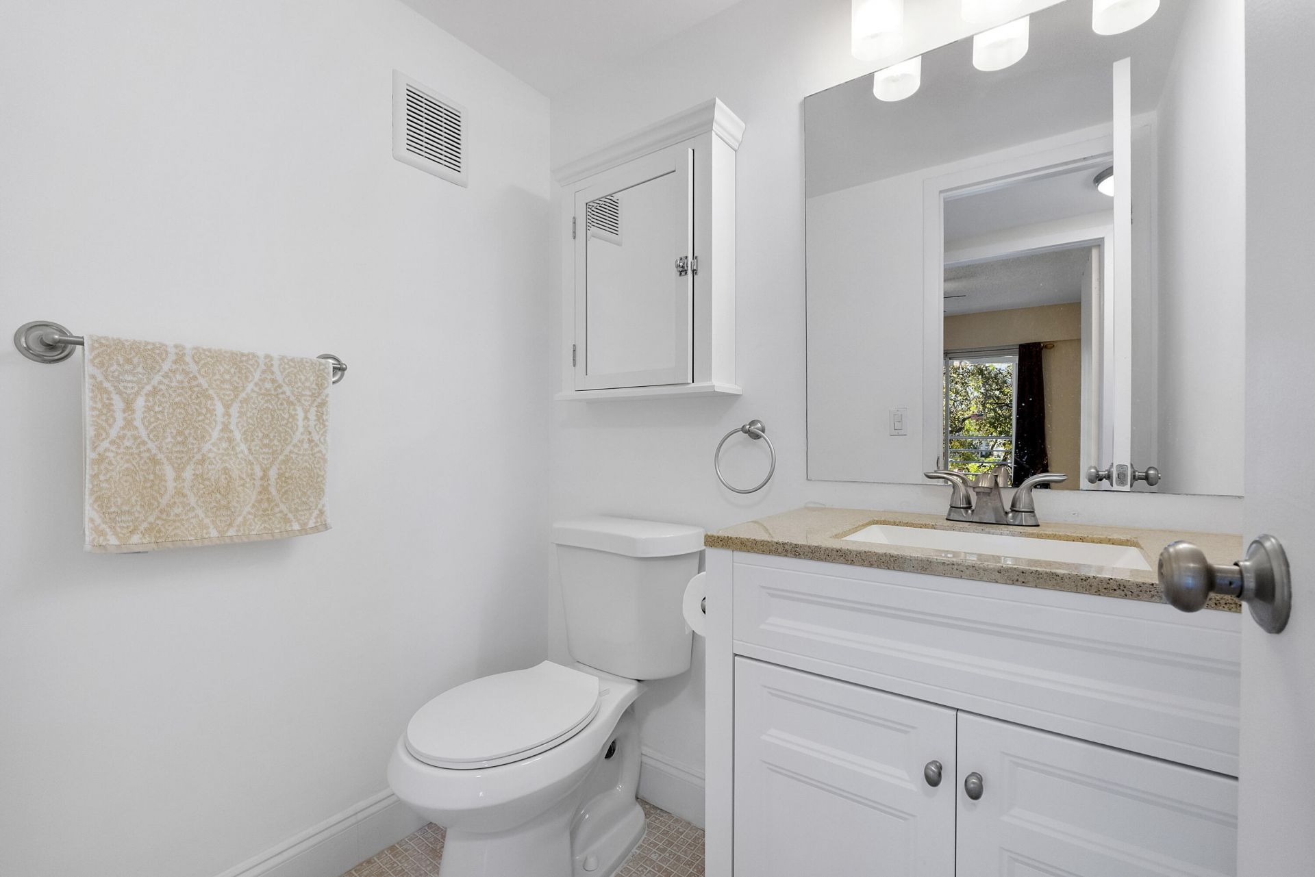 281 Fanshaw G, Boca Raton, FL 33434 Photo