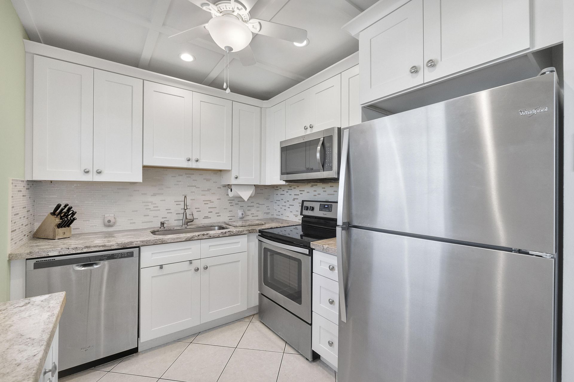 281 Fanshaw G, Boca Raton, FL 33434 Photo