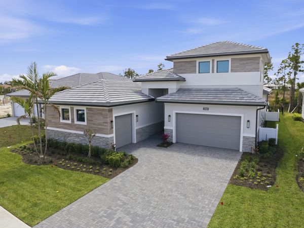 13688 Le Christine Drive, Palm Beach Gardens, FL 33412