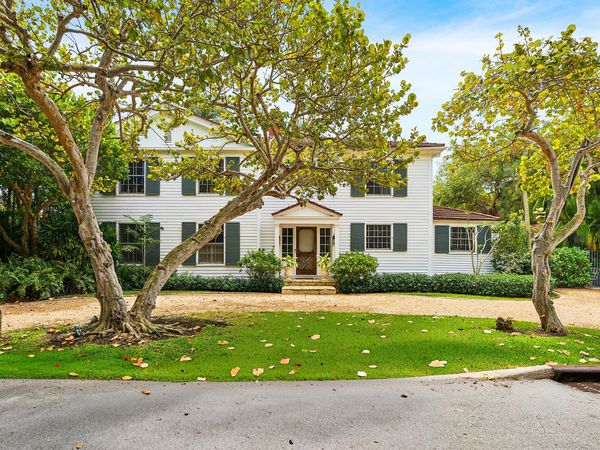 210 Merrain Road, Palm Beach, FL 33480