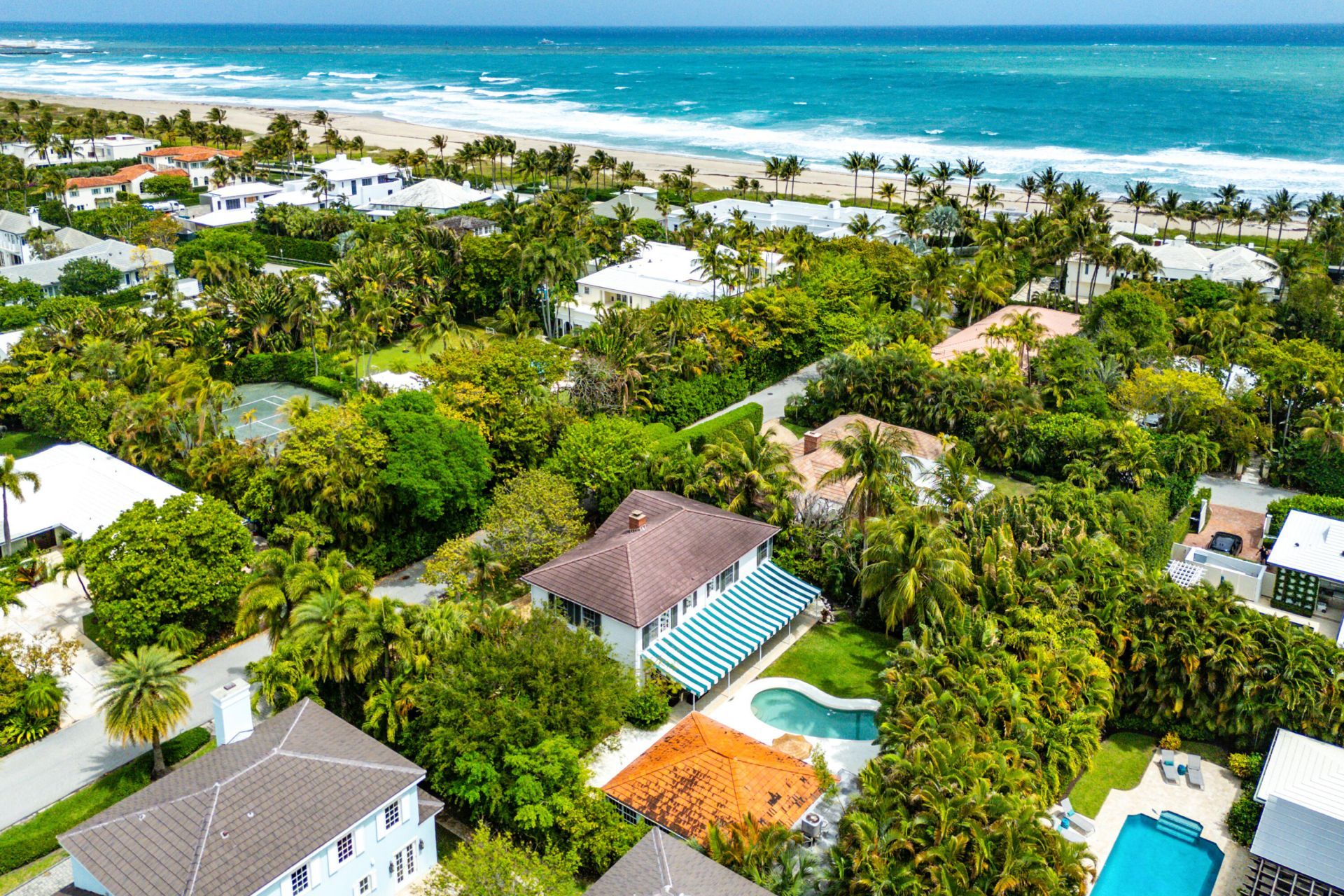 210 Merrain Road, Palm Beach, FL 33480 Photo