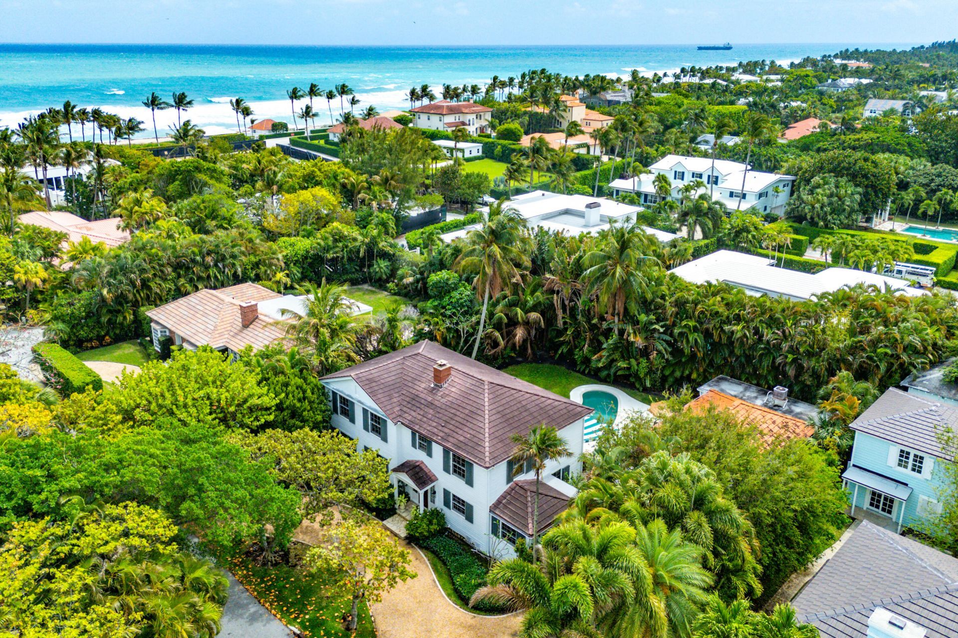 210 Merrain Road, Palm Beach, FL 33480 Photo