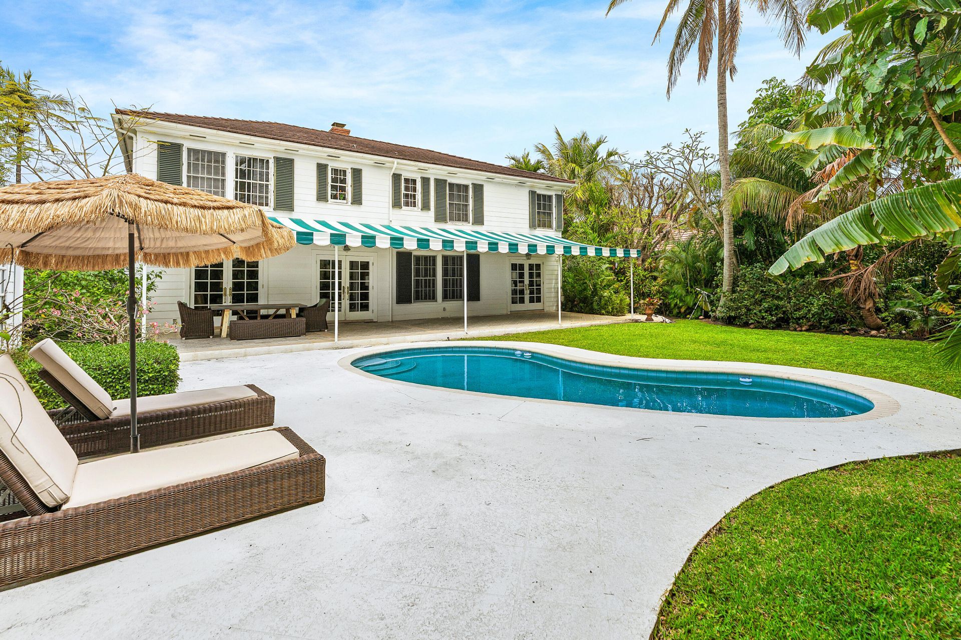 210 Merrain Road, Palm Beach, FL 33480 Photo