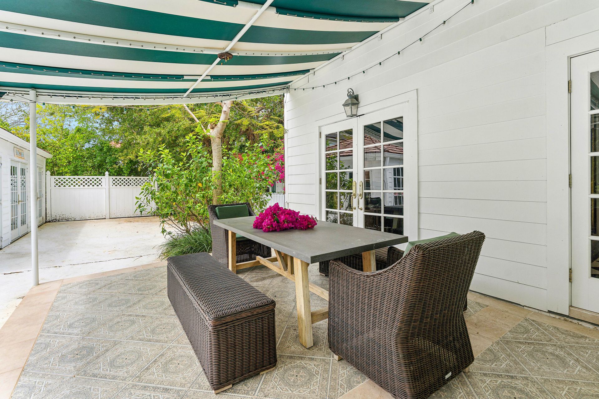 210 Merrain Road, Palm Beach, FL 33480 Photo