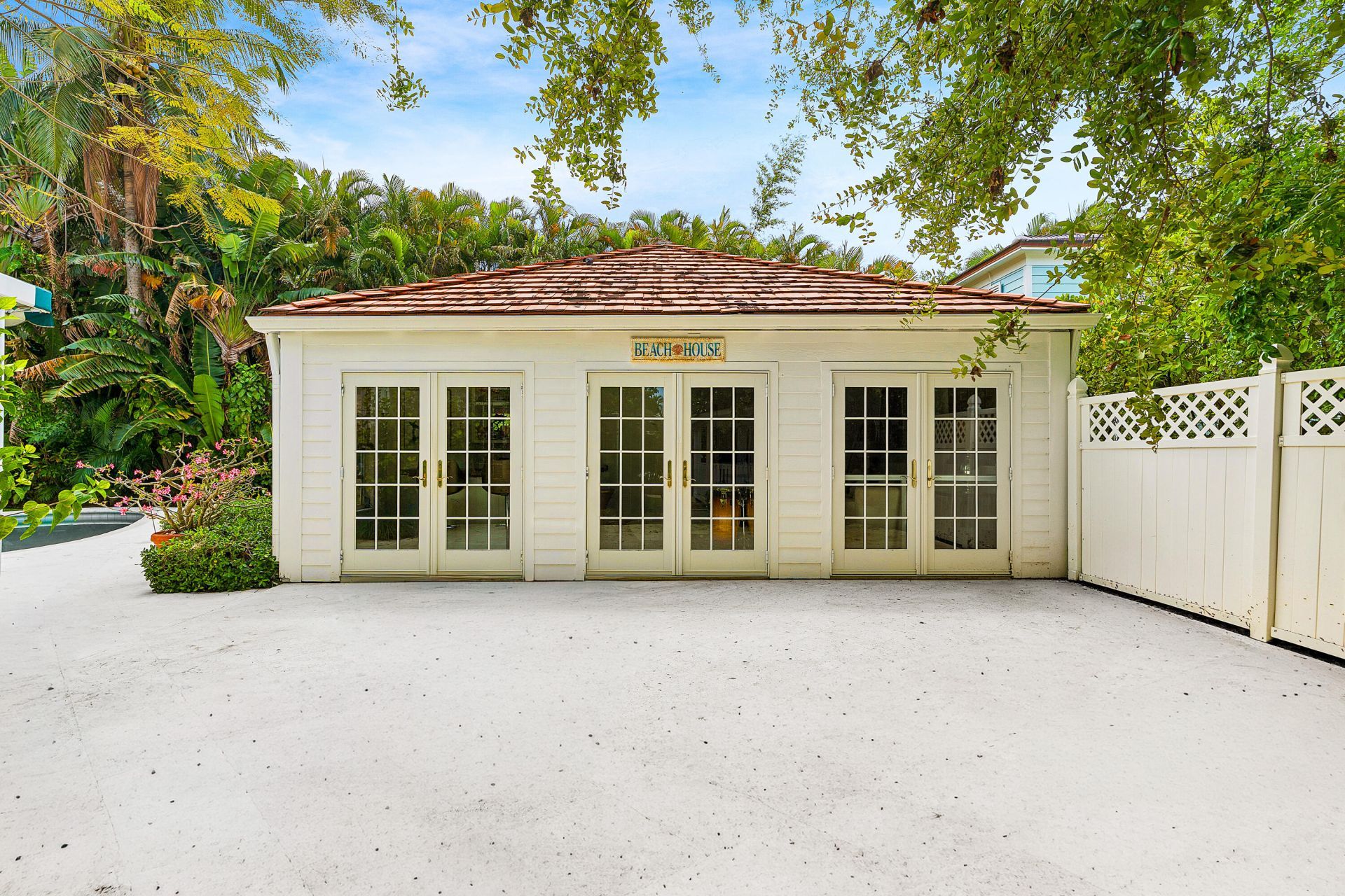 210 Merrain Road, Palm Beach, FL 33480 Photo