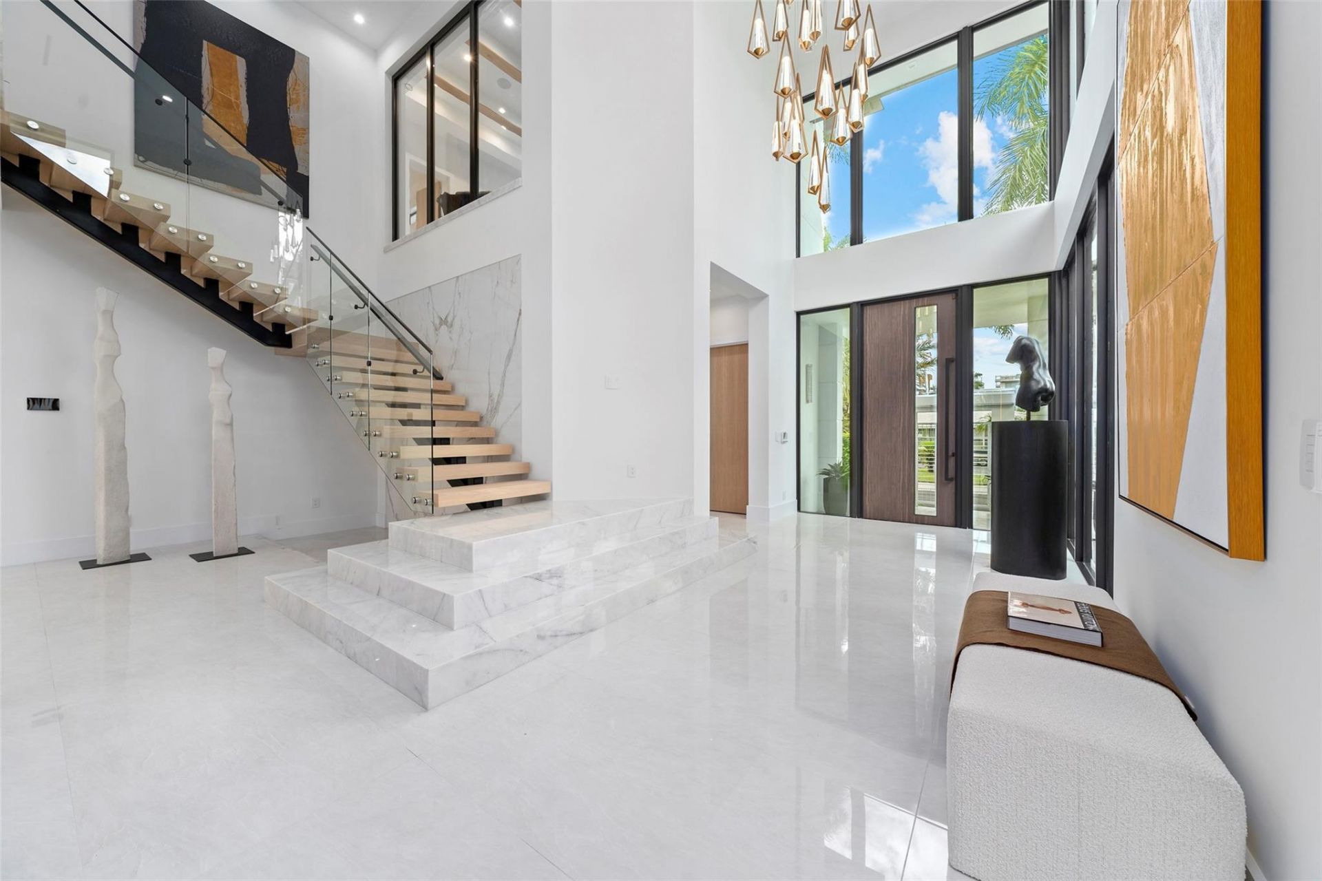 24 Fiesta Way, Fort Lauderdale, FL 33301 Photo