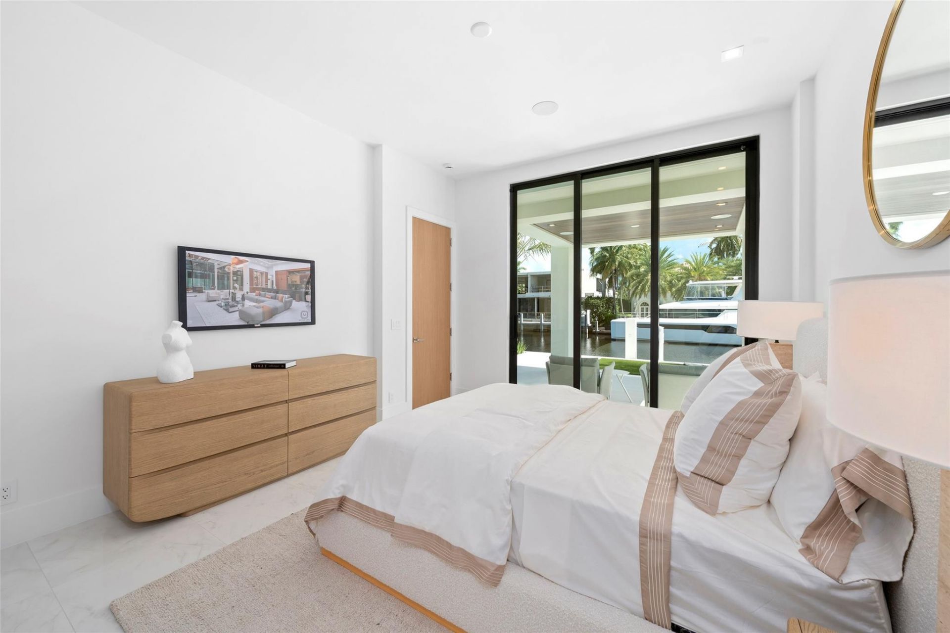 24 Fiesta Way, Fort Lauderdale, FL 33301 Photo