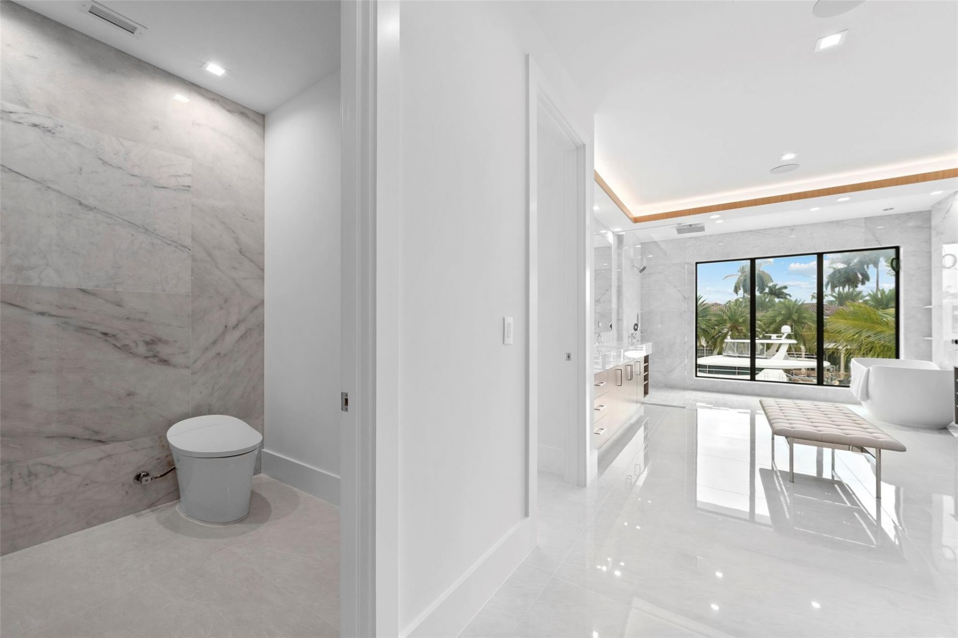 24 Fiesta Way, Fort Lauderdale, FL 33301 Photo