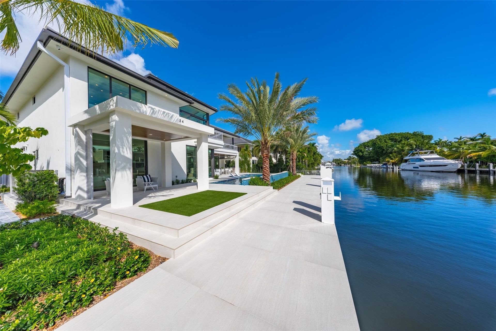 24 Fiesta Way, Fort Lauderdale, FL 33301 Photo