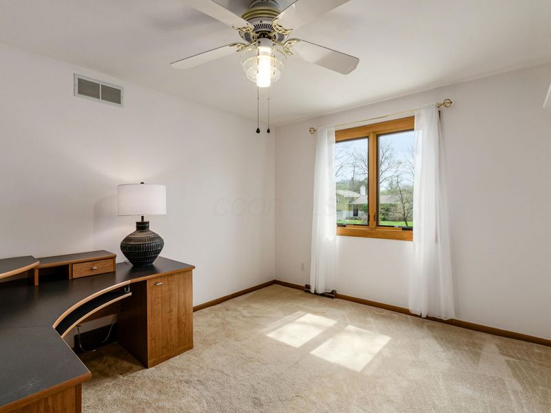 1418 Northam Road, Columbus, OH 43221 Photo 20