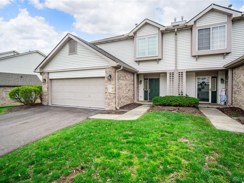 3571 Sequoia Drive, Beavercreek, OH 45431 Photo 2