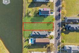 965 Crystal Water Way  photo 4