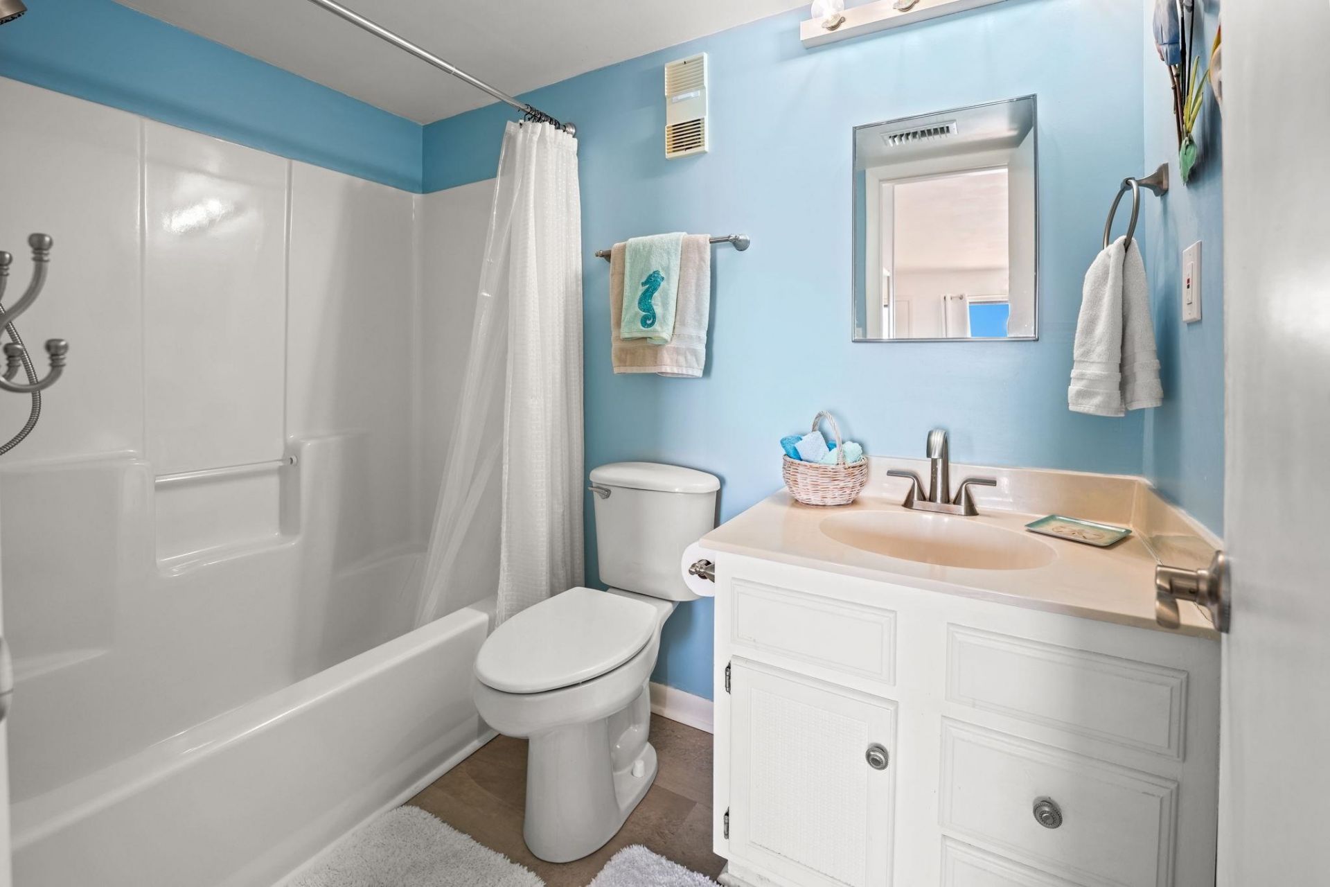 912 N Waccamaw Dr. Photo 24