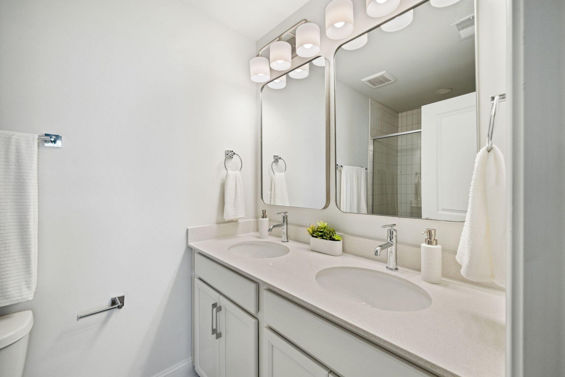 226 Harding Lane Photo 37