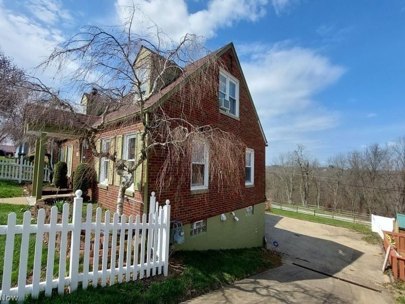 319 Westwood Drive, Steubenville, OH 43953 Photo 19