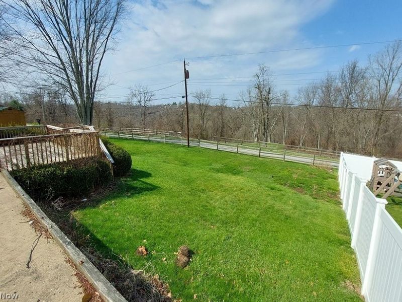 319 Westwood Drive, Steubenville, OH 43953 Photo 24