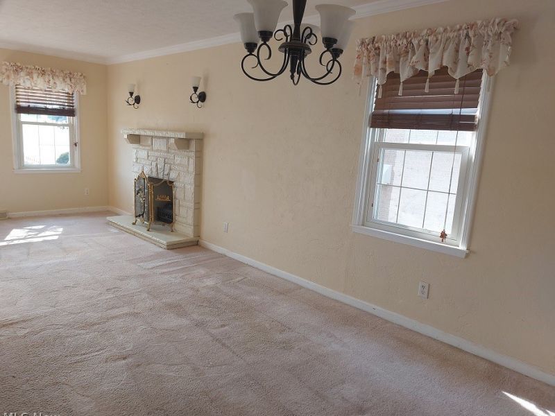 319 Westwood Drive, Steubenville, OH 43953 Photo 4