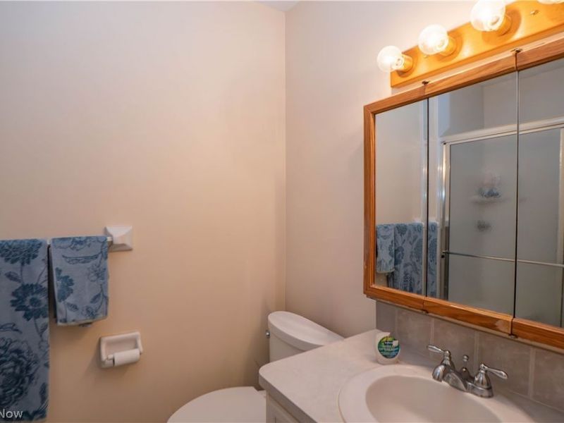 3070 Lancer Street NW, North Canton, OH 44720 Photo 15