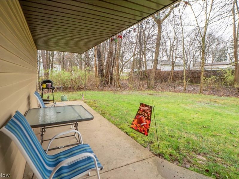 3070 Lancer Street NW, North Canton, OH 44720 Photo 24