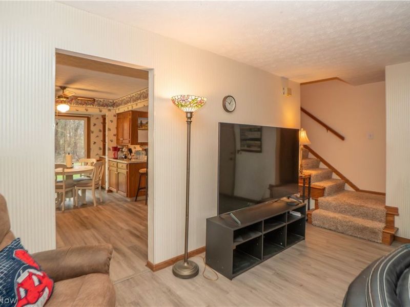 3070 Lancer Street NW, North Canton, OH 44720 Photo 5