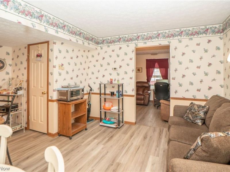 3070 Lancer Street NW, North Canton, OH 44720 Photo 8