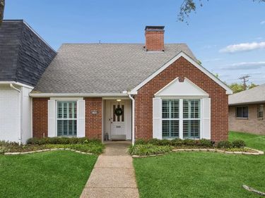 3781 Weeburn Drive, Dallas, TX 75229