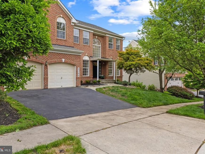 8066 High Castle Road, Ellicott City, MD 21043 Main Photo