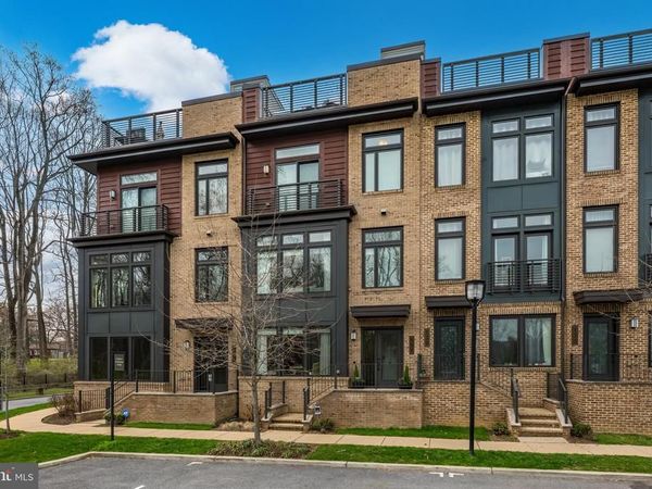 137 WINSOME CIRCLE, BETHESDA, MD 20814