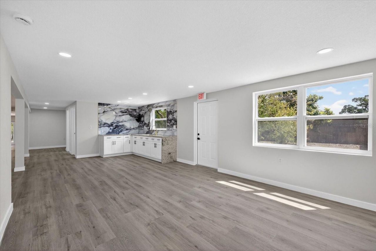 6334 Congress Street, New Port Richey, FL 34653 Photo