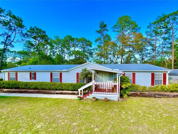 129 CRYSTAL LAKE DRIVE, MELROSE, FL 32666