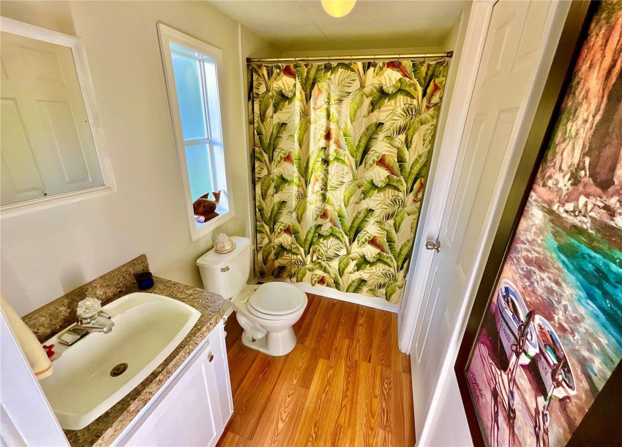 129 Crystal Lake Drive, Melrose, FL 32666 Photo
