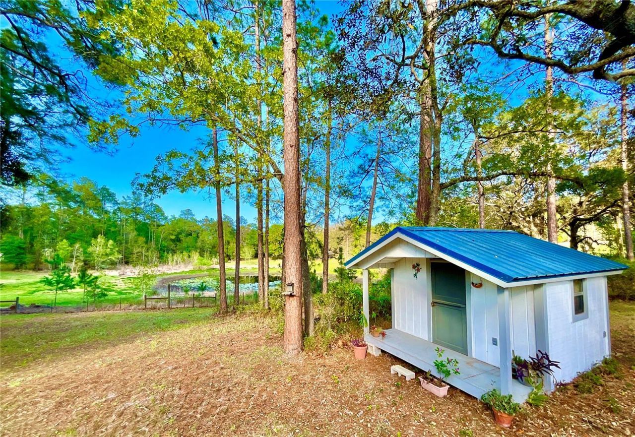 129 Crystal Lake Drive, Melrose, FL 32666 Photo