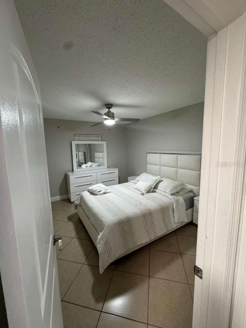 2593 38th Avenue N, Unit B, Saint Petersburg, FL 33713 Photo