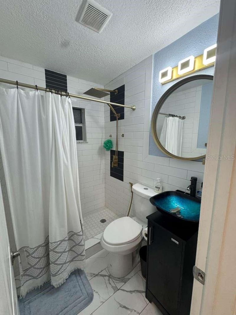 2593 38th Avenue N, Unit B, Saint Petersburg, FL 33713 Photo